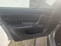 Usado Mercedes ML400 250 CV (183 kW) 2004 Gris / plata SUV