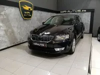 Usado Skoda Octavia Ambition 150 CV (110 kW) 2014 Negro Familiar