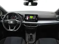 Usado Seat Ibiza FR 105 CV (77 kW) 2023 Blanco Utilitario
