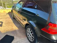 Usado VW Golf IV Highline 105 CV (77 kW) 2003 Azul Berlina