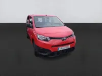 Usado Toyota Proace Verso Active 131 CV (96 kW) 2023 Rojo Familiar