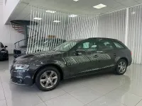 Usado Audi A4 120 CV (88 kW) 2010 Gris / plata Familiar