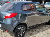 Używany Mazda 2 Active 75 KM (55 kW) 2009 Szary Hatchback