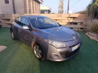 Usado Renault Mégane III Dynamique 105 CV (77 kW) 2010 Azul Berlina