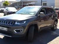 Usado Jeep Compass Limited 170 CV (125 kW) 2020 Gris / plata SUV