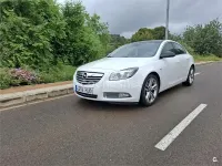 Usado Opel Insignia Sport 160 CV (117 kW) 2012 Blanco Berlina