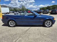 Usado BMW 323 Cabriolet 170 CV (125 kW) 2001 Azul Descapotable