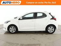 Usado Toyota Yaris Hybrid Active 116 CV (85 kW) 2021 Blanco Berlina