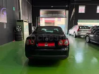 Usado VW Jetta Advance 140 CV (102 kW) 2007 Negro Berlina