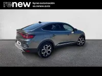Usado Renault Arkana Techno 94 CV (69 kW) 2023 Gris SUV