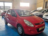 Usado Hyundai i20 Comfort 75 HP (55 kW) 2011 Vermelho Citadino