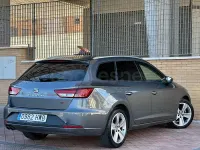 Usado Seat Leon FR 150 CV (110 kW) 2015 Gris / plata Familiar