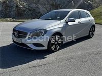 Usado Mercedes A200 Urban 136 CV (100 kW) 2014 Gris / plata Berlina