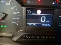 Usado Peugeot Rifter Access 100 CV (73 kW) 2019 Blanco Monovolumen