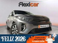 Usado Kia Stonic 101 CV (74 kW) 2025 Gris SUV
