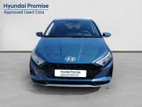 Usado Hyundai i20 100 CV (73 kW) 2024 Azul Utilitario