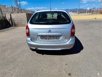 Usado Citroën Xsara Picasso 90 CV (66 kW) 2002 Gris / plata Monovolumen