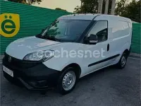 Usado Fiat Doblò Active 75 CV (55 kW) 2010 Blanco Monovolumen