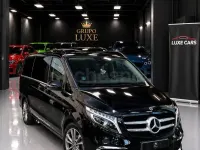 Usado Mercedes V300 Exclusive 239 CV (175 kW) 2023 Negro Monovolumen