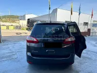 Usado Ford Grand C-Max Titanium 150 CV (110 kW) 2017 Gris / plata Monovolumen