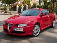 Usado Alfa Romeo GT Distinctive 150 CV (110 kW) 2006 Rojo Coupe