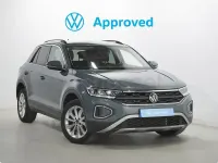 Usado VW T-Roc Life 150 CV (110 kW) 2022 Gris SUV