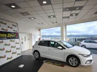 Usado VW Golf VIII 115 CV (84 kW) 2021 Blanco Berlina