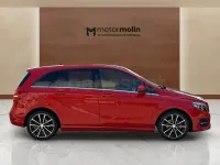 Usado Mercedes B200 136 CV (100 kW) 2017 Rojo Utilitario