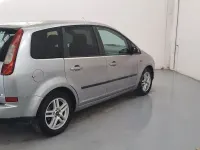 Usado Ford C-MAX Ghia 109 CV (80 kW) 2004 Gris / plata Monovolumen