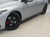 Usado VW Golf VIII GTI 265 CV (194 kW) 2025 Gris Berlina