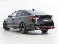Usado Skoda Octavia RS 245 CV (180 kW) 2021 Negro Berlina