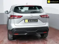 Usado Nissan Qashqai Acenta 158 CV (116 kW) 2024 Gris / plata SUV