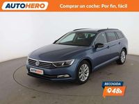 Usado VW Passat 120 CV (88 kW) 2018 Azul Familiar