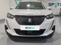 Usado Peugeot 2008 Allure 130 CV (95 kW) 2020 Blanco SUV