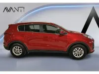 Usado Kia Sportage 136 CV (100 kW) 2021 Rojo SUV