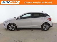 Usado Hyundai i20 101 CV (74 kW) 2024 Gris Utilitario