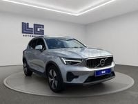 Usado Volvo XC40 Core 211 CV (155 kW) 2023 Gris / plata SUV