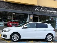 Usado Peugeot 308 Style 130 CV (95 kW) 2019 Blanco Berlina