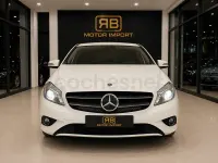 Usado Mercedes A200 Urban 136 CV (100 kW) 2014 Blanco Utilitario