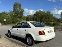 Usado Audi A4 150 CV (110 kW) 1996 Blanco Berlina