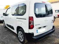 Usado Citroën Berlingo Feel 100 CV (73 kW) 2020 Blanco Monovolumen