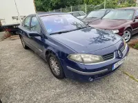 Usado Renault Laguna III Dynamique 130 CV (95 kW) 2007 Azul Berlina