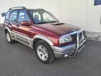Usado Suzuki Grand Vitara 110 CV (80 kW) 2002 Gris / plata SUV