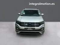 Usado VW T-Cross Advance 110 CV (80 kW) 2023 Gris SUV