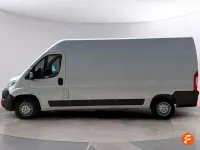 Usado Citroën Jumper 140 CV (102 kW) 2022 Blanco Monovolumen