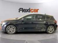 Usado Ford Focus Active 155 CV (114 kW) 2023 Negro Berlina