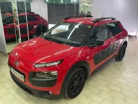 Usado Citroën C4 Feel 82 CV (60 kW) 2018 Rojo Berlina