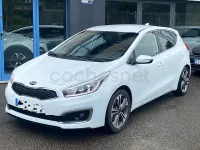 Usado Kia Ceed GT 136 HP (100 kW) 2017 Branco Sedan