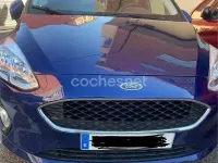 Usado Ford Fiesta Trend 85 CV (62 kW) 2018 Azul Utilitario