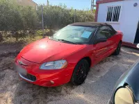 Usado Chrysler Sebring Cabriolet 140 CV (102 kW) 2003 Rojo Descapotable
